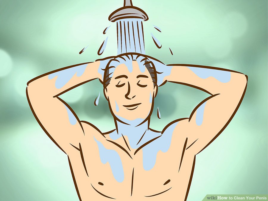 シャワーする男性